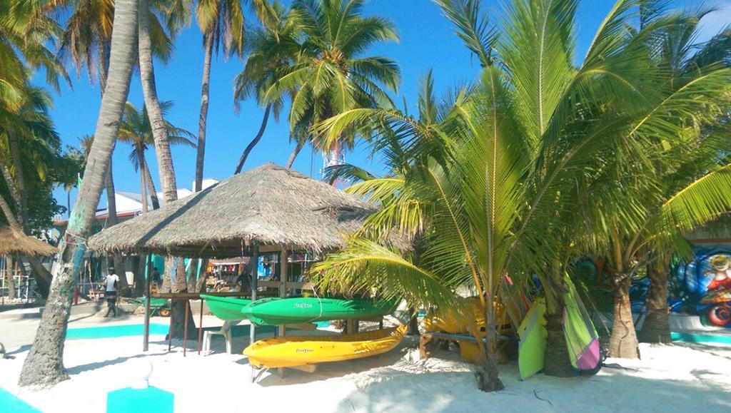 Hotel Alaka At Maafushi Exterior foto